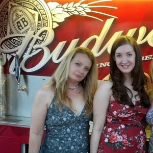 Meet your Posher, Linda